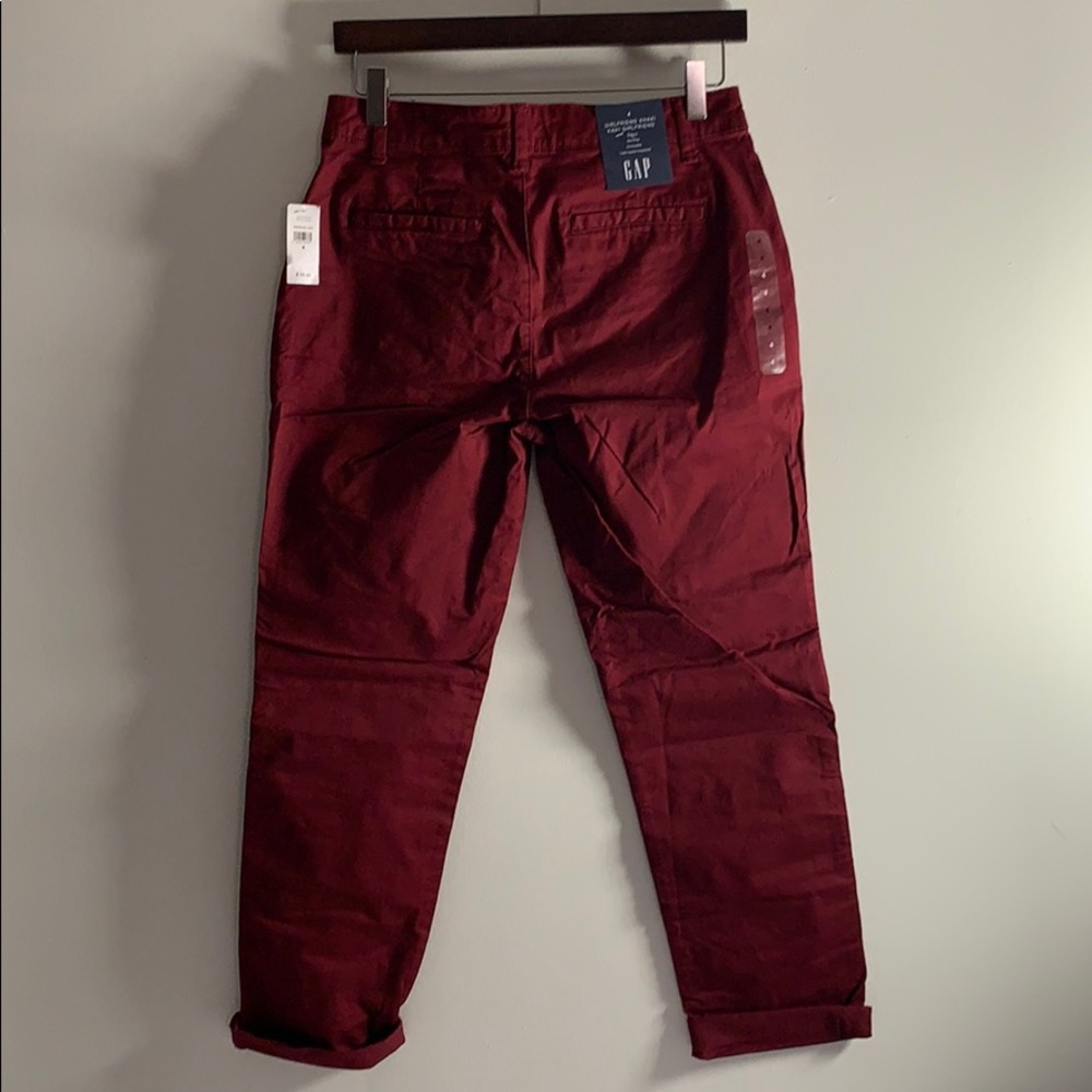 Gap Cranberry Coloured Girlfriend Khaki Size 4 NWT . - Picture 4 of 8